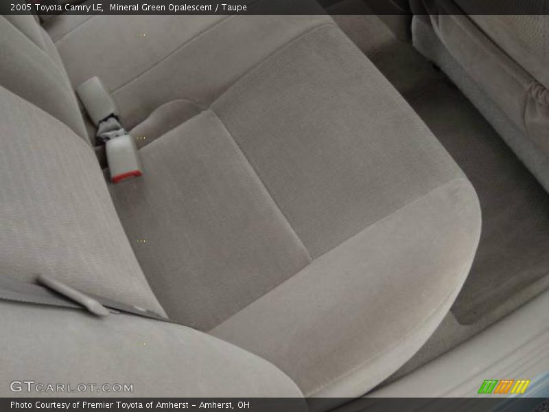 Mineral Green Opalescent / Taupe 2005 Toyota Camry LE