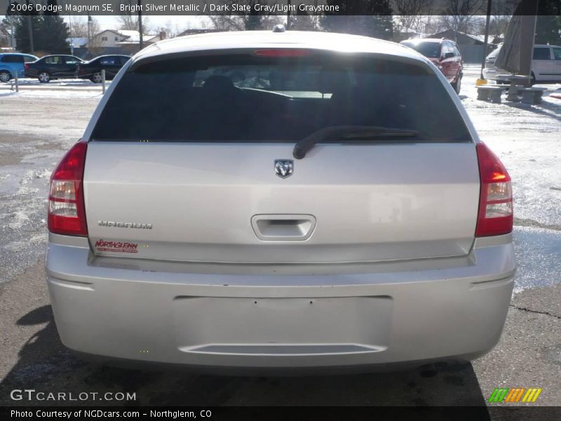 Bright Silver Metallic / Dark Slate Gray/Light Graystone 2006 Dodge Magnum SE