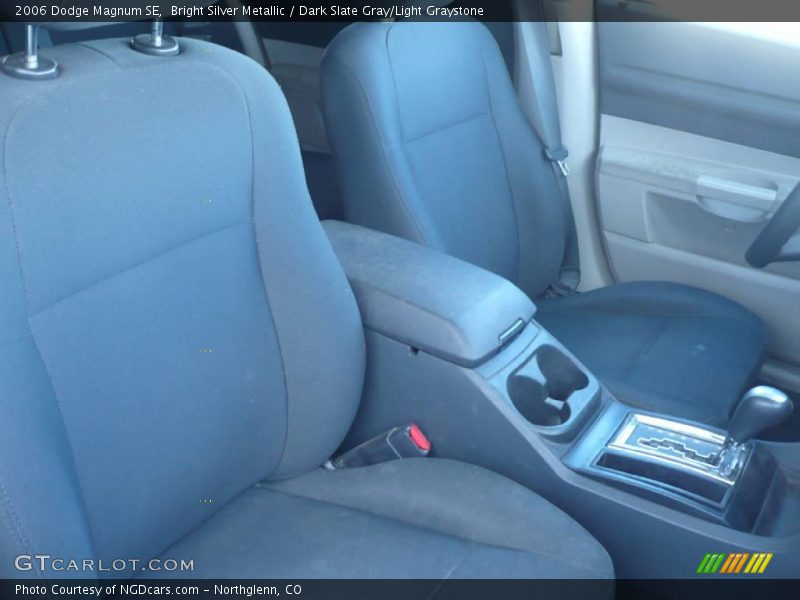 Bright Silver Metallic / Dark Slate Gray/Light Graystone 2006 Dodge Magnum SE