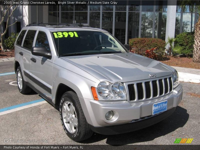 Bright Silver Metallic / Medium Slate Gray 2005 Jeep Grand Cherokee Laredo