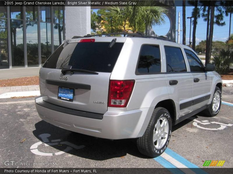 Bright Silver Metallic / Medium Slate Gray 2005 Jeep Grand Cherokee Laredo