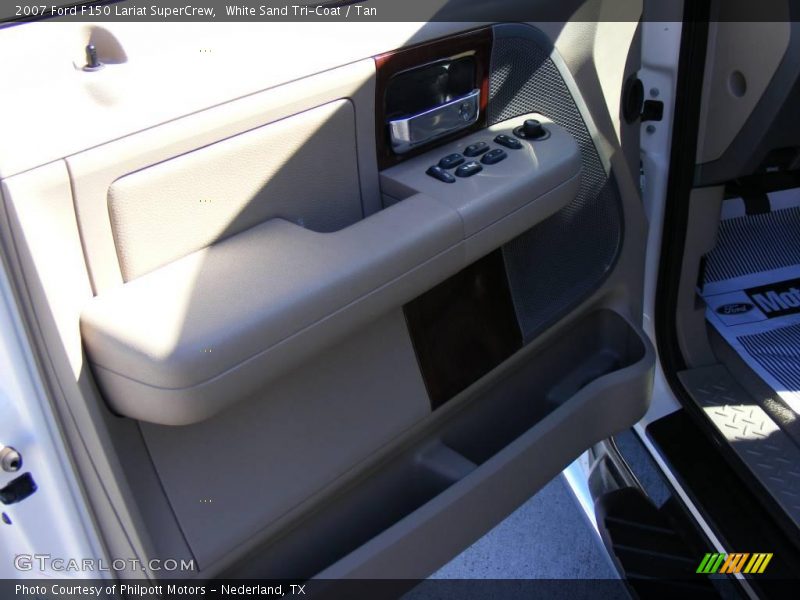 White Sand Tri-Coat / Tan 2007 Ford F150 Lariat SuperCrew