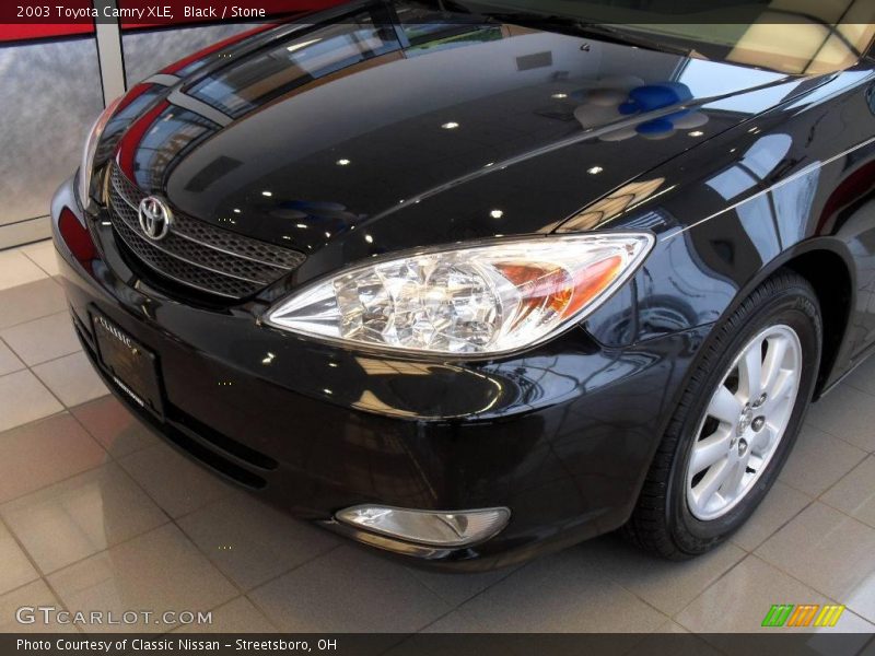 Black / Stone 2003 Toyota Camry XLE