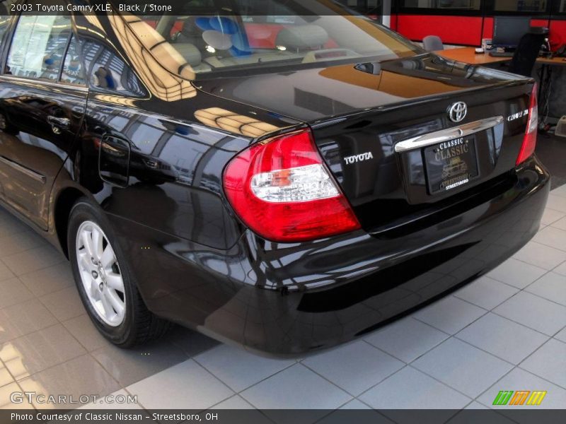 Black / Stone 2003 Toyota Camry XLE