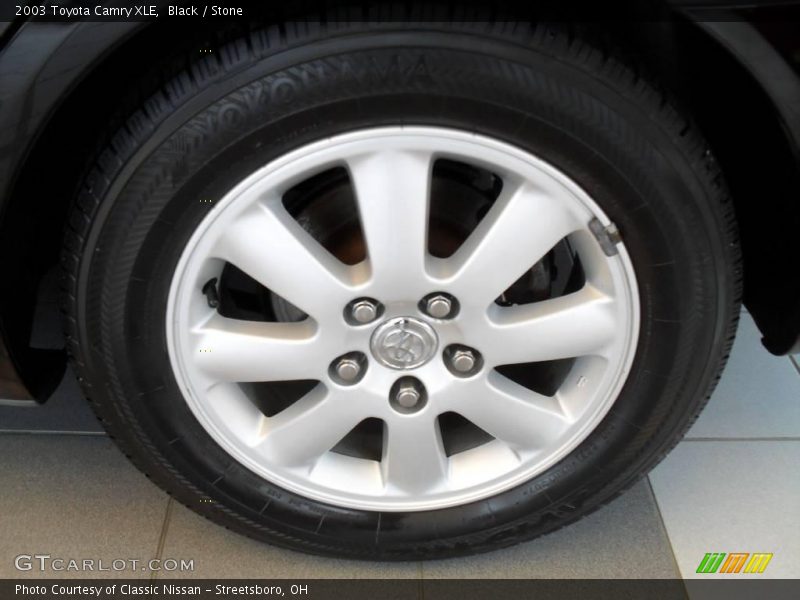 Black / Stone 2003 Toyota Camry XLE