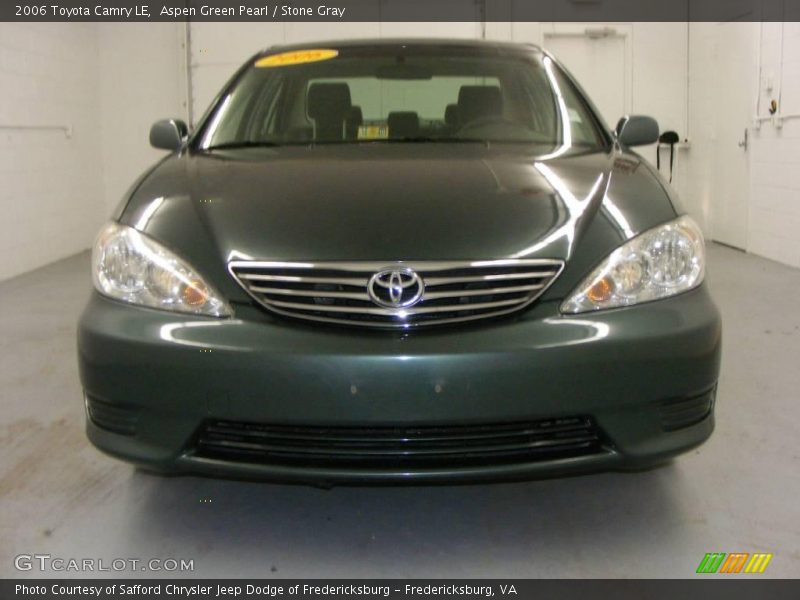 Aspen Green Pearl / Stone Gray 2006 Toyota Camry LE
