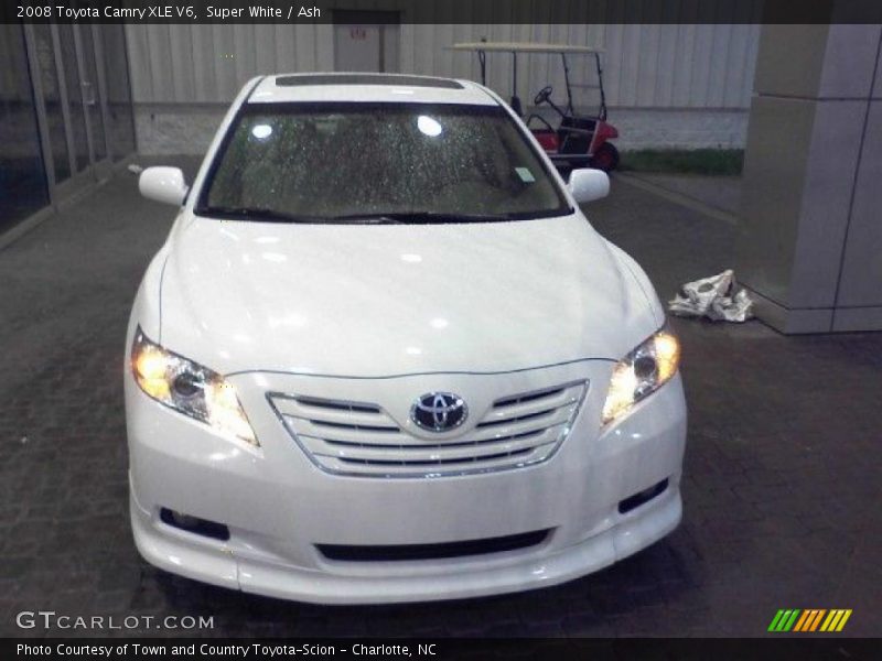 Super White / Ash 2008 Toyota Camry XLE V6