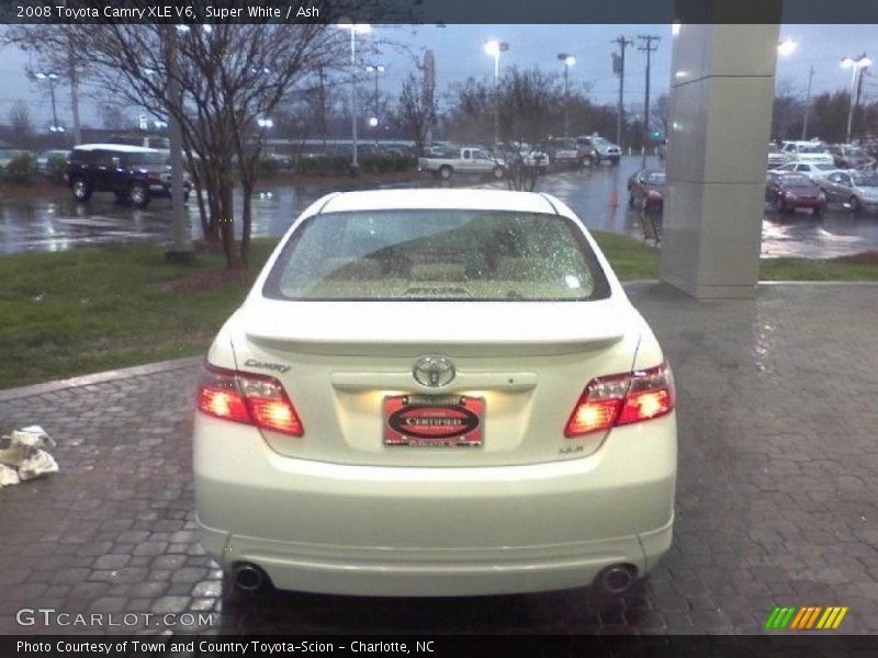 Super White / Ash 2008 Toyota Camry XLE V6