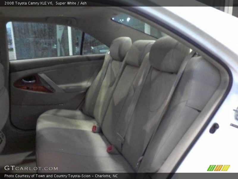 Super White / Ash 2008 Toyota Camry XLE V6