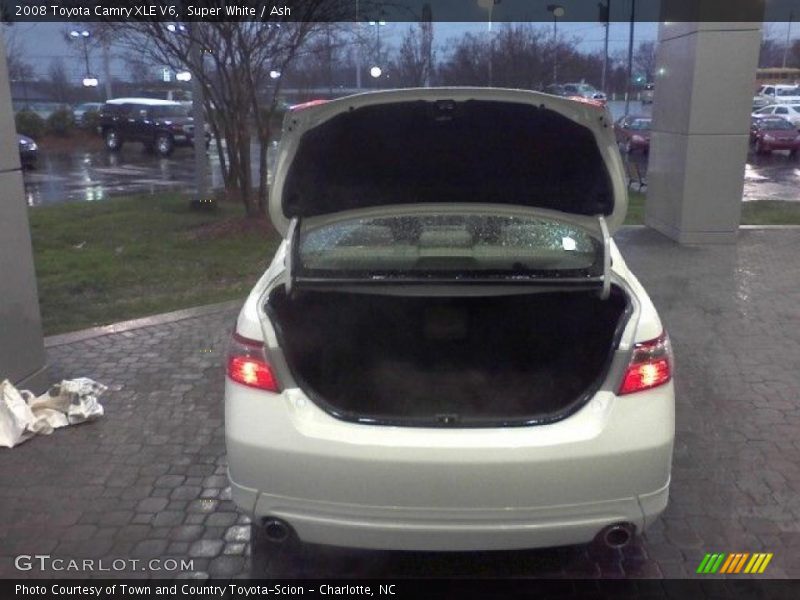 Super White / Ash 2008 Toyota Camry XLE V6