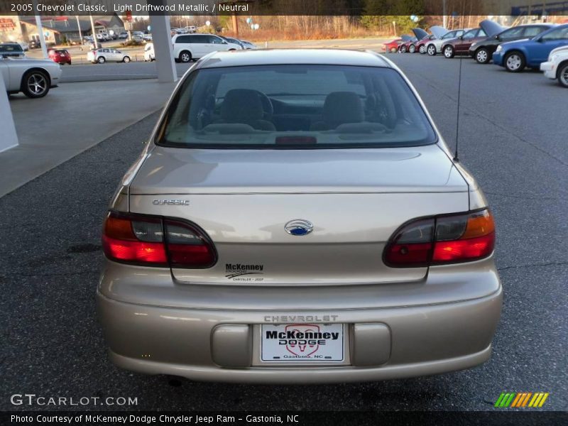 Light Driftwood Metallic / Neutral 2005 Chevrolet Classic