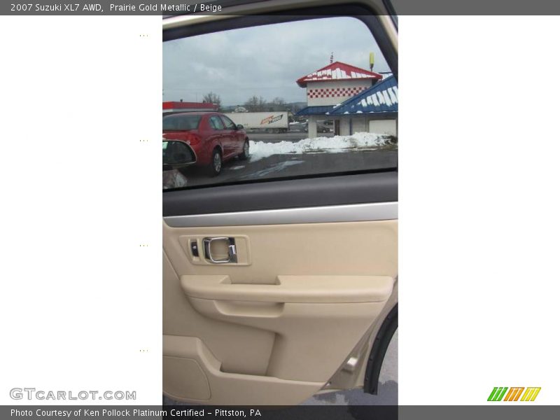 Prairie Gold Metallic / Beige 2007 Suzuki XL7 AWD