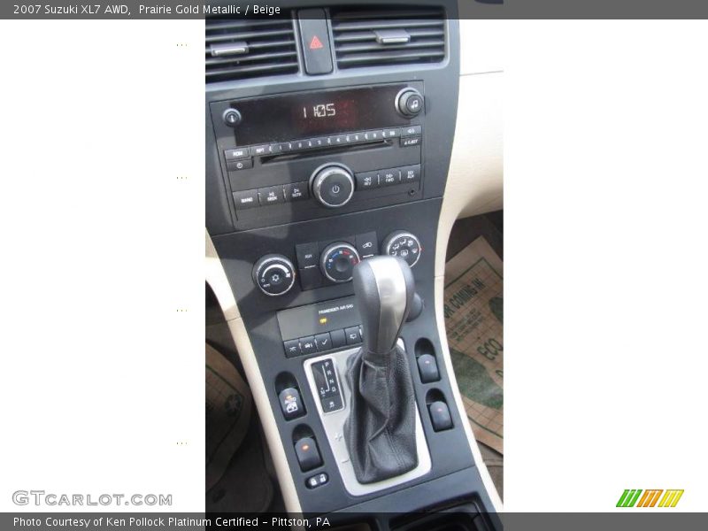 Prairie Gold Metallic / Beige 2007 Suzuki XL7 AWD