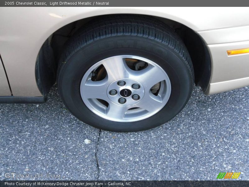 Light Driftwood Metallic / Neutral 2005 Chevrolet Classic