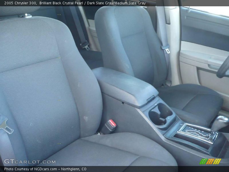 Brilliant Black Crystal Pearl / Dark Slate Gray/Medium Slate Gray 2005 Chrysler 300