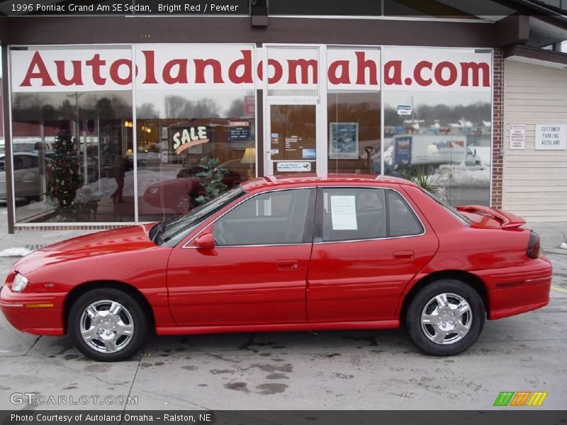 Bright Red / Pewter 1996 Pontiac Grand Am SE Sedan