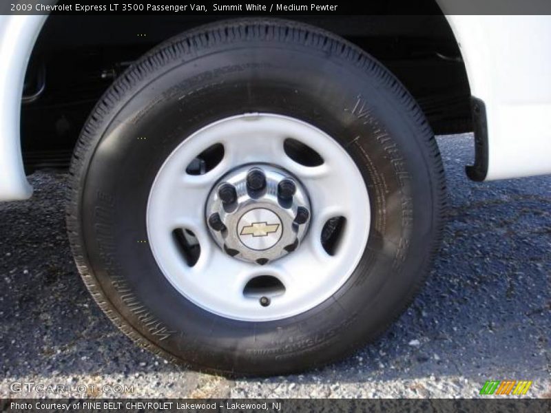 Summit White / Medium Pewter 2009 Chevrolet Express LT 3500 Passenger Van