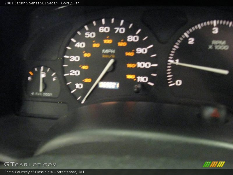 Gold / Tan 2001 Saturn S Series SL1 Sedan