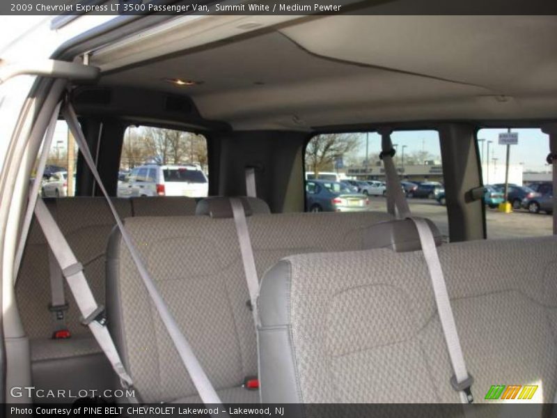 Summit White / Medium Pewter 2009 Chevrolet Express LT 3500 Passenger Van