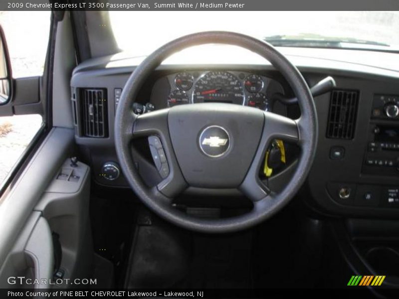 Summit White / Medium Pewter 2009 Chevrolet Express LT 3500 Passenger Van