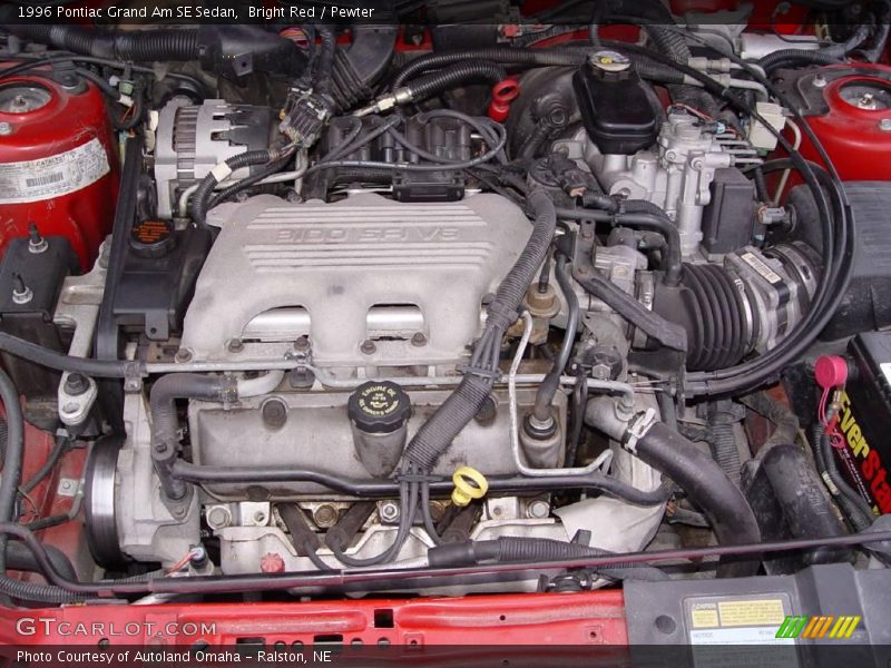 Bright Red / Pewter 1996 Pontiac Grand Am SE Sedan
