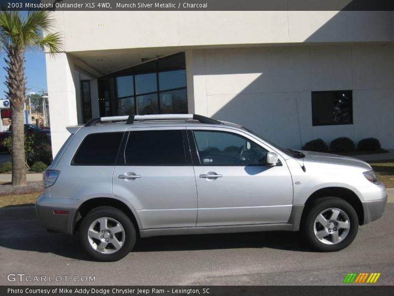 Munich Silver Metallic / Charcoal 2003 Mitsubishi Outlander XLS 4WD