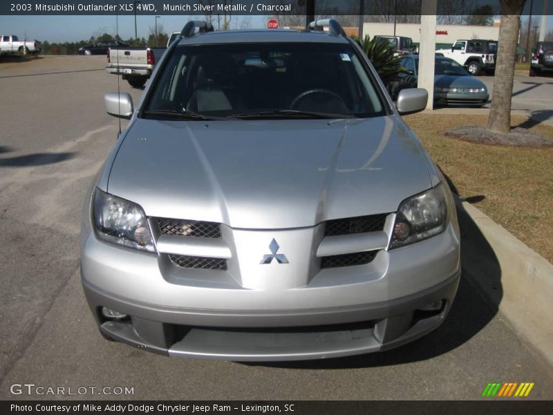 Munich Silver Metallic / Charcoal 2003 Mitsubishi Outlander XLS 4WD