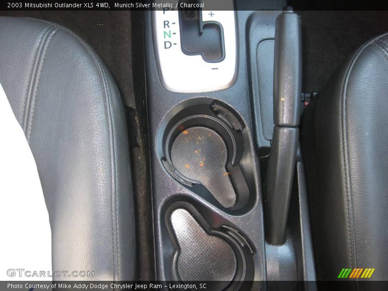 Munich Silver Metallic / Charcoal 2003 Mitsubishi Outlander XLS 4WD