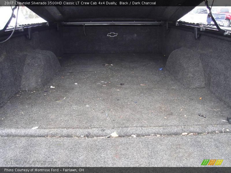 Black / Dark Charcoal 2007 Chevrolet Silverado 3500HD Classic LT Crew Cab 4x4 Dually