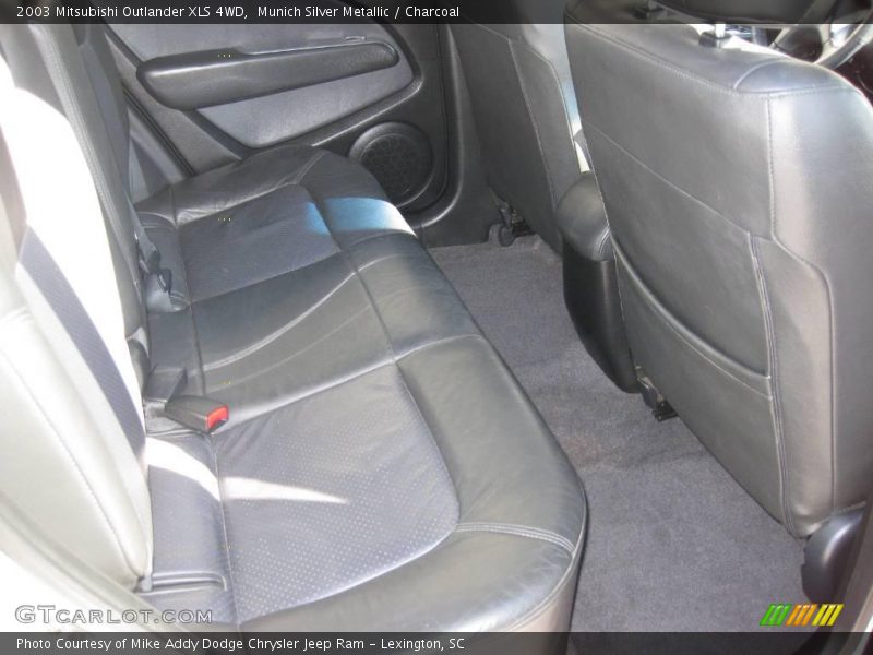 Munich Silver Metallic / Charcoal 2003 Mitsubishi Outlander XLS 4WD