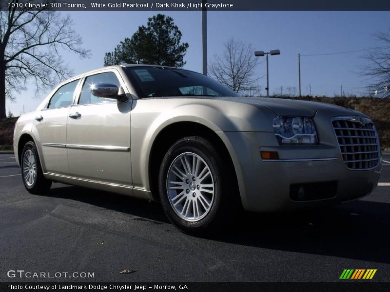 White Gold Pearlcoat / Dark Khaki/Light Graystone 2010 Chrysler 300 Touring