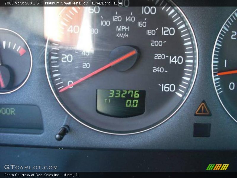 Platinum Green Metallic / Taupe/Light Taupe 2005 Volvo S60 2.5T