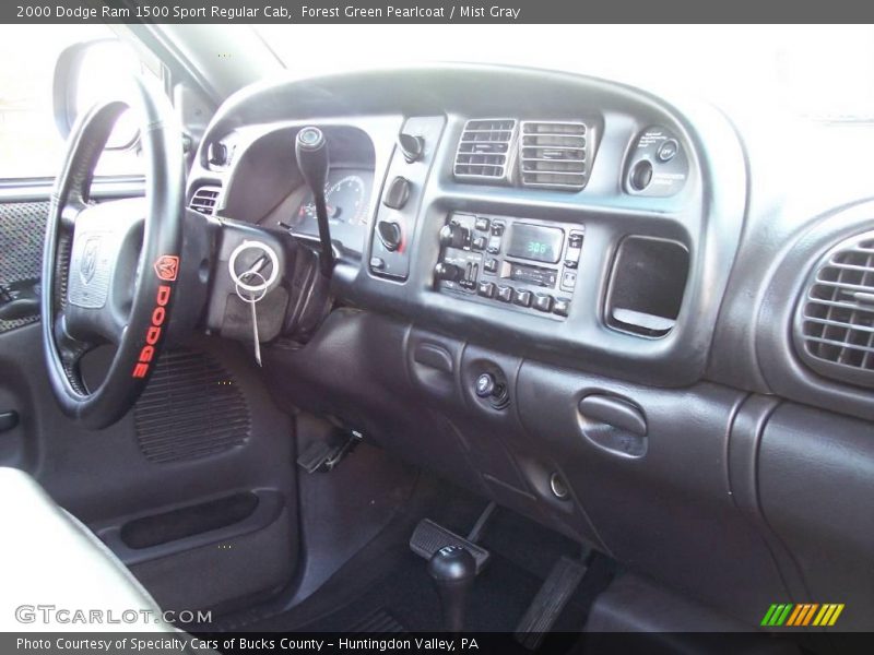 Forest Green Pearlcoat / Mist Gray 2000 Dodge Ram 1500 Sport Regular Cab