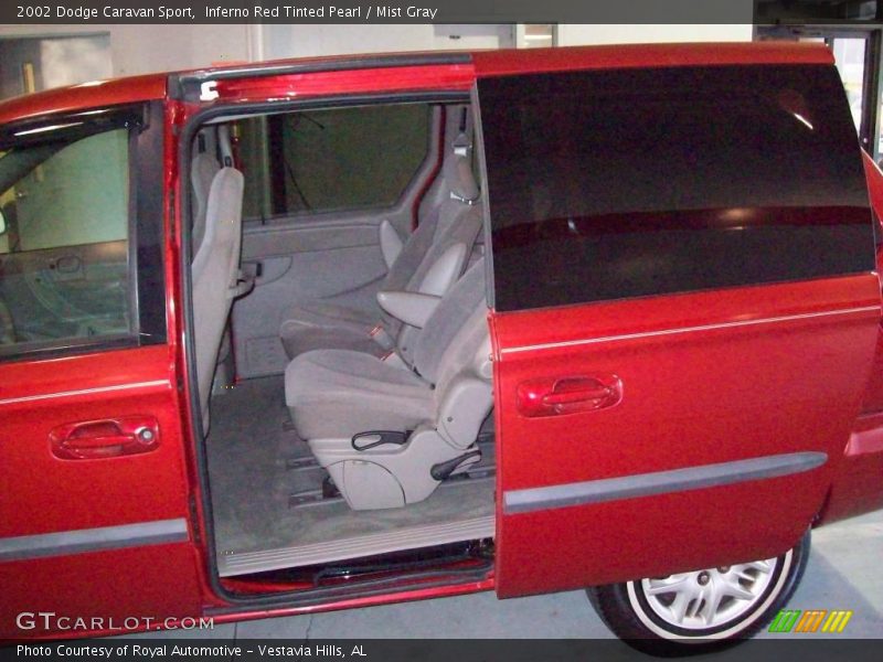 Inferno Red Tinted Pearl / Mist Gray 2002 Dodge Caravan Sport