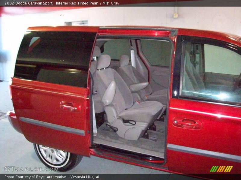 Inferno Red Tinted Pearl / Mist Gray 2002 Dodge Caravan Sport