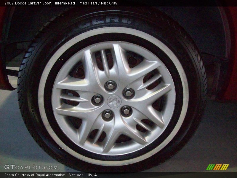 Inferno Red Tinted Pearl / Mist Gray 2002 Dodge Caravan Sport