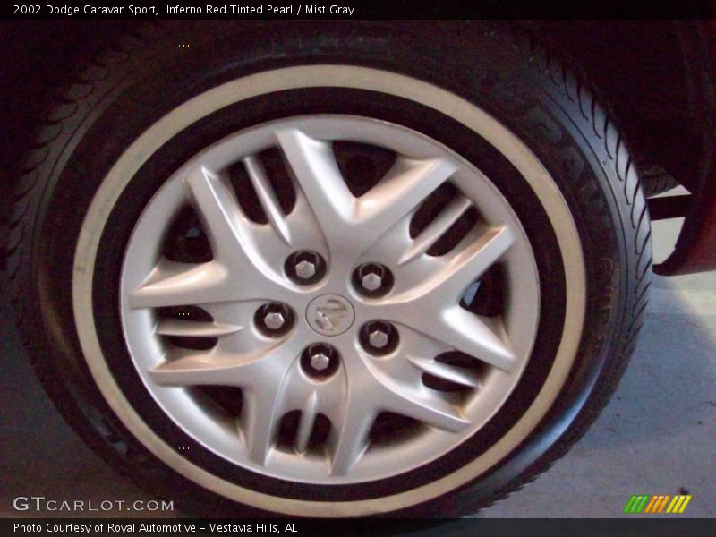 Inferno Red Tinted Pearl / Mist Gray 2002 Dodge Caravan Sport