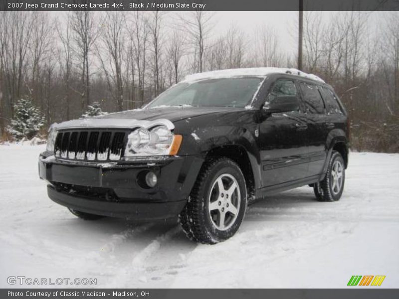 Black / Medium Slate Gray 2007 Jeep Grand Cherokee Laredo 4x4