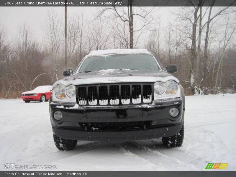 Black / Medium Slate Gray 2007 Jeep Grand Cherokee Laredo 4x4