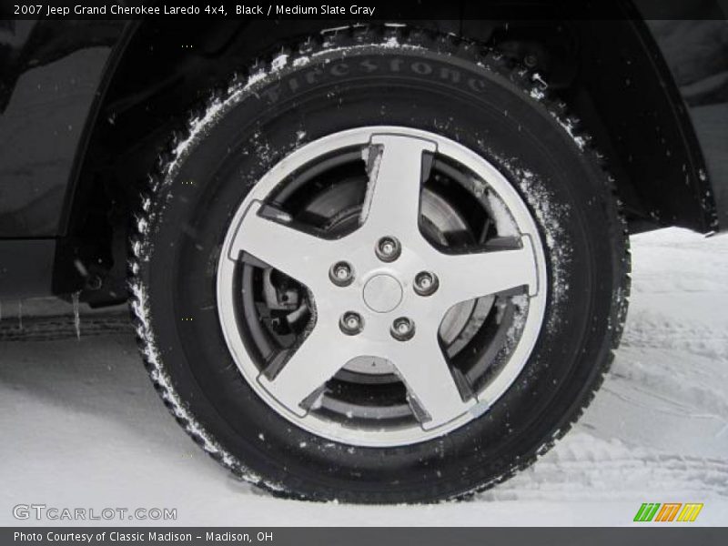 Black / Medium Slate Gray 2007 Jeep Grand Cherokee Laredo 4x4