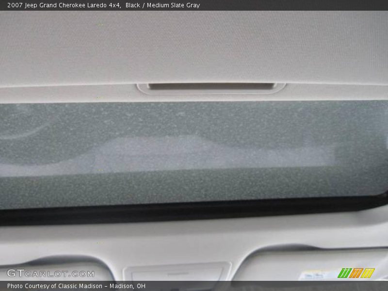Black / Medium Slate Gray 2007 Jeep Grand Cherokee Laredo 4x4