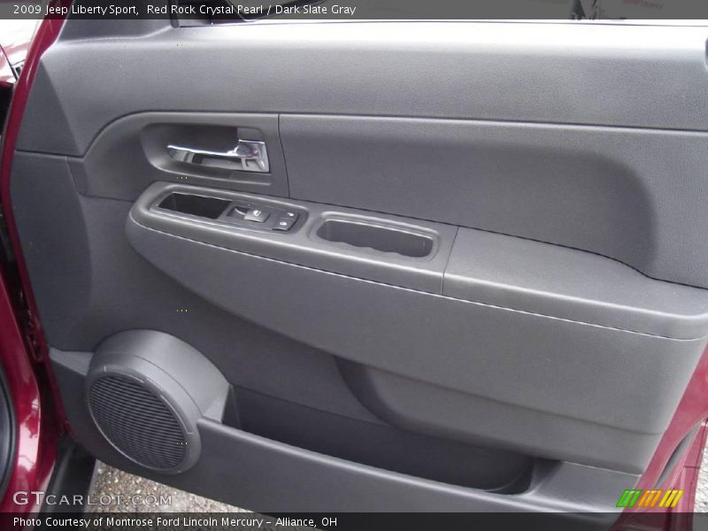 Red Rock Crystal Pearl / Dark Slate Gray 2009 Jeep Liberty Sport