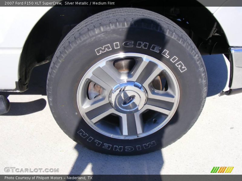 Silver Metallic / Medium Flint 2007 Ford F150 XLT SuperCrew