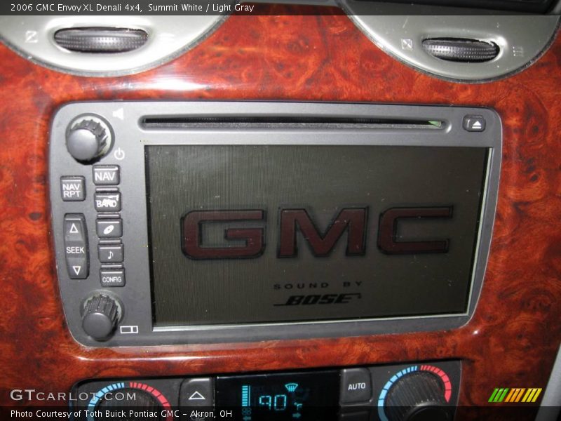 Summit White / Light Gray 2006 GMC Envoy XL Denali 4x4