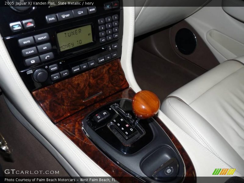 Slate Metallic / Ivory 2005 Jaguar XJ Vanden Plas