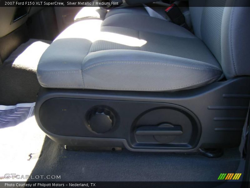 Silver Metallic / Medium Flint 2007 Ford F150 XLT SuperCrew