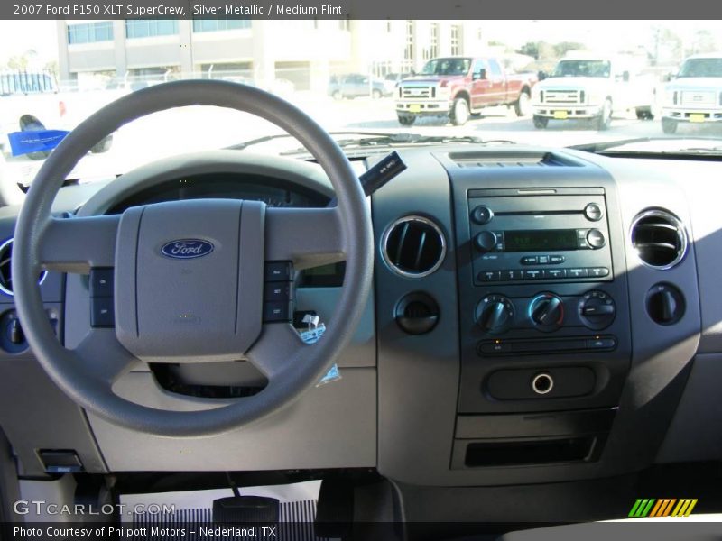 Silver Metallic / Medium Flint 2007 Ford F150 XLT SuperCrew