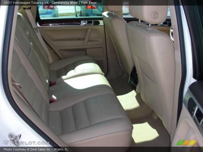 Campanella White / Pure Beige 2007 Volkswagen Touareg V6