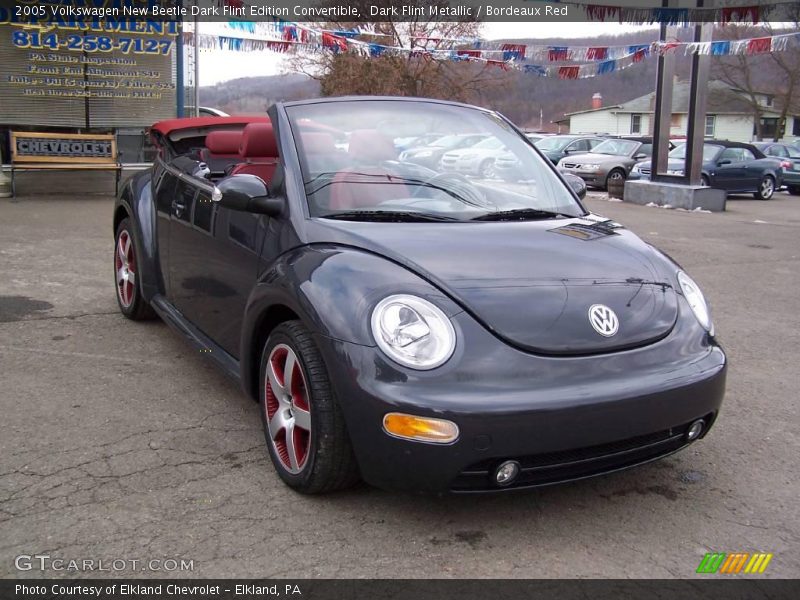 Dark Flint Metallic / Bordeaux Red 2005 Volkswagen New Beetle Dark Flint Edition Convertible