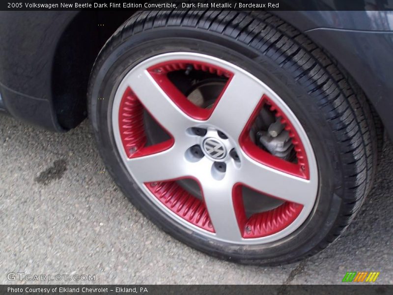 Dark Flint Metallic / Bordeaux Red 2005 Volkswagen New Beetle Dark Flint Edition Convertible
